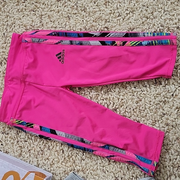Adidas 3T Pink and Grey Matching Set - Picture 5 of 8